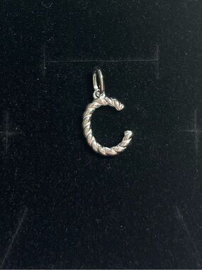 New Hillberg & Berk braided “C” pendant. 925 Sterling silver. Braided design.
